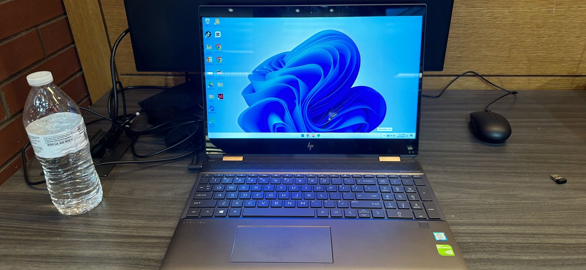 HP Spectre Laptop, i7, NVIDIA graphics, 16GB DDR4 RAM memory, Windows 11