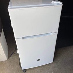 Brand New Mini Fridge 