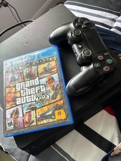 GTA V Premium Edition PS4 with Controller