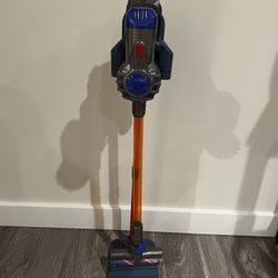 Kids’ Toy Vacuum Cleaner