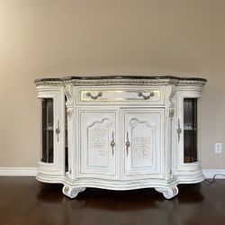 Elegant Vintage Buffet / Sideboard Cabinet – 64” x 25” x 41