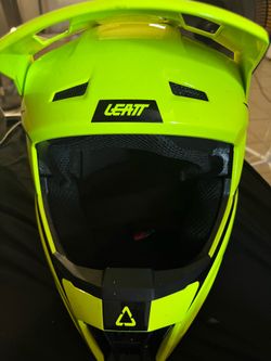 Motocross helmet
