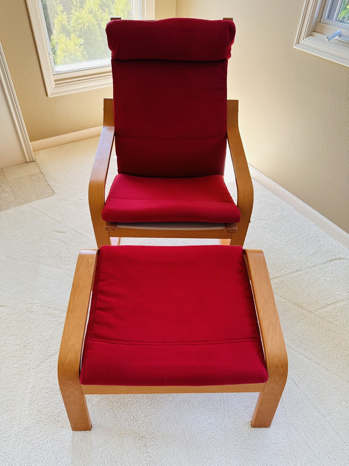 Armchair with ottoman