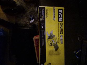 Ryobi Cutting Shears
