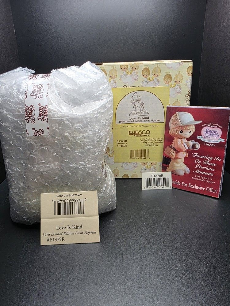 Precious Moments 1998 Limited Edition Figurine E1379R Love Is Kind Brand New