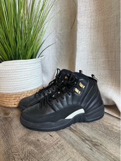 Jordan Retro 12 Master GS size 7Y