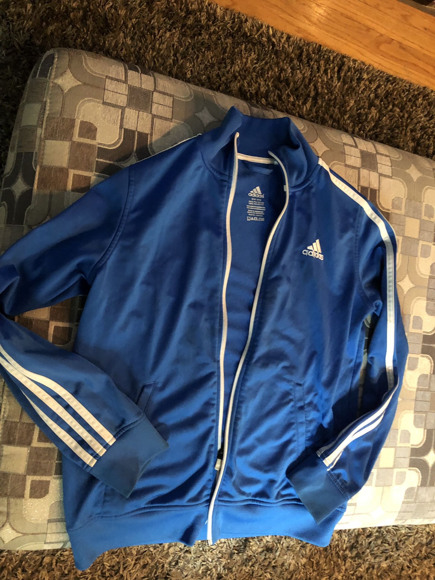 Adidas sweater size 10-12