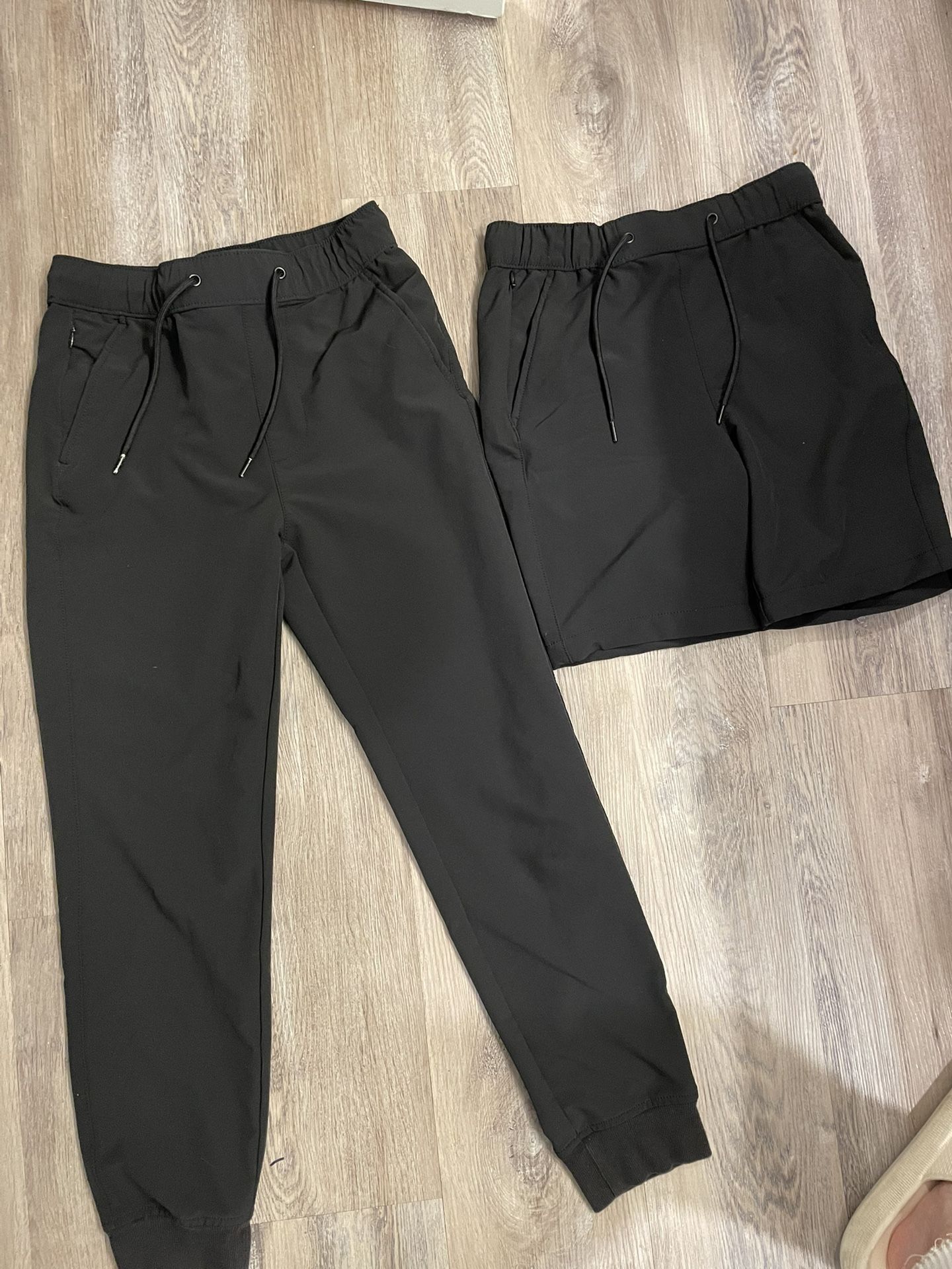 GOODFELLOW & CO Tech Joggers And Tech Shorts Size XS