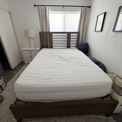 Living Spaces Queen Bedframe