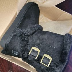 Uggs Classic Bow Women Size 7