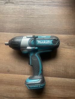 Drill makita 1/2 para las llantas