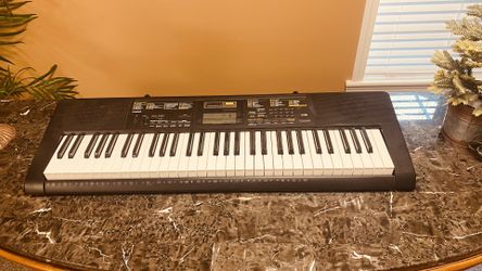 Casio CTK-2400