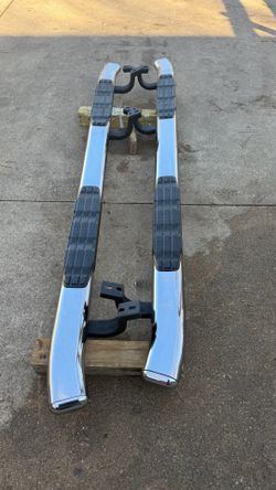 Running boards or Estribos for Toyota tundra 4 door
