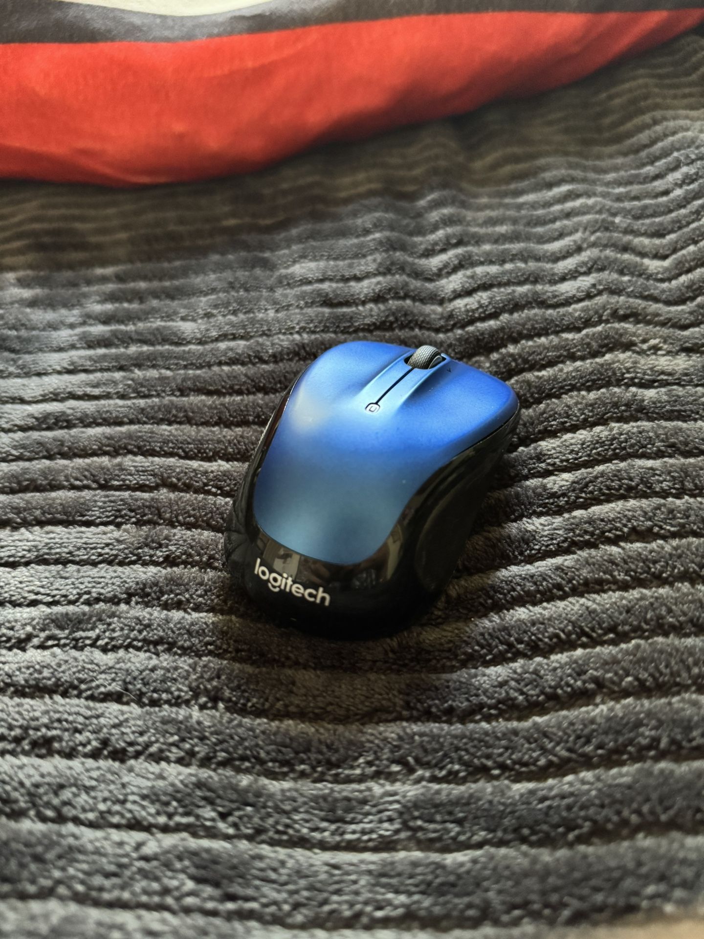 Wireless Logitech Mouse