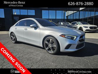 2022 Mercedes-Benz A 220