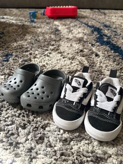 Toddler boy shoes*PLEASE READ DESCRIPTION*