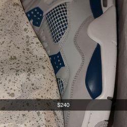 Jordan 4 Blue Military Size 9.5 $250