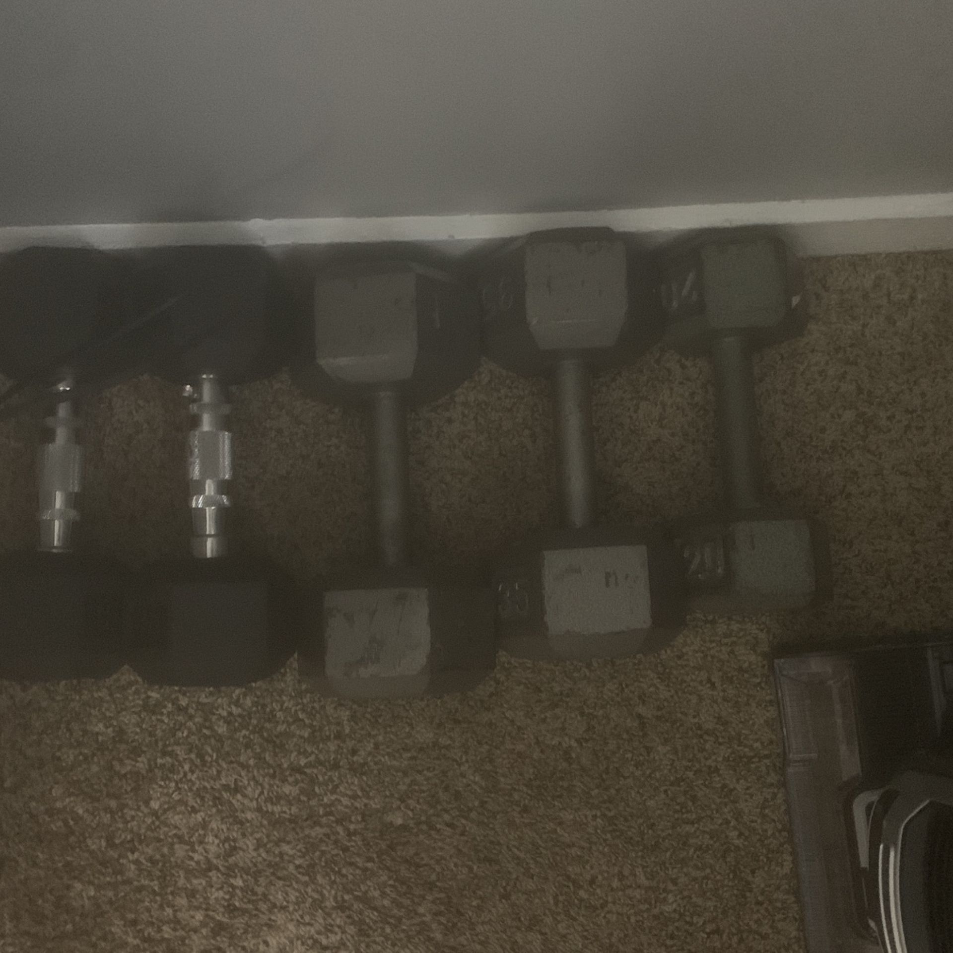 Dumbells 