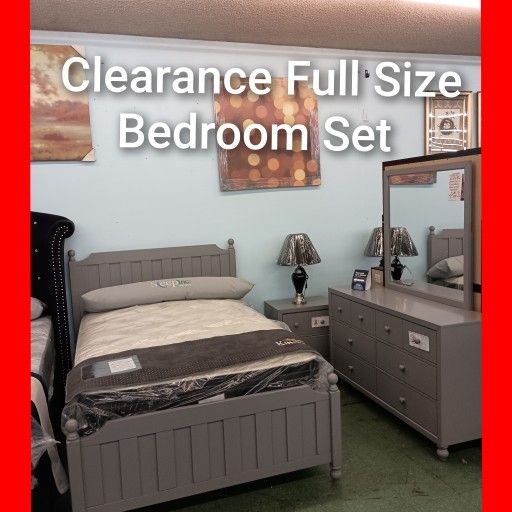 💥 Clearance Full Size Bedroom Set