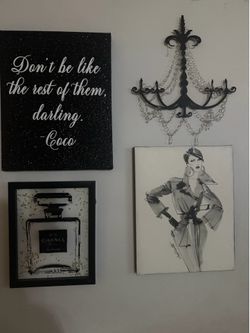 Decorations Moving Sale