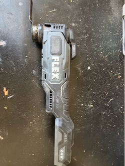 FLEX 24V Brushless Oscillating Multi-Tool (FX4111) - Tool Only