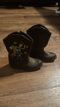 Toy Story boots  size 8