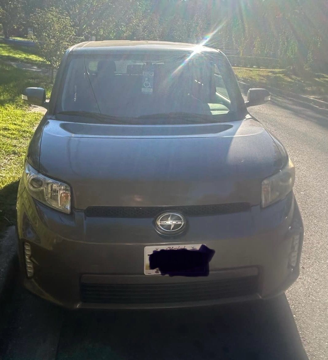 2011 Toyota Scion xB