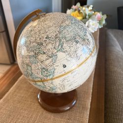 Vintage Replogle Ocean World Globe made in USA by LeRoy M. Tolman, Chief Cartographer.