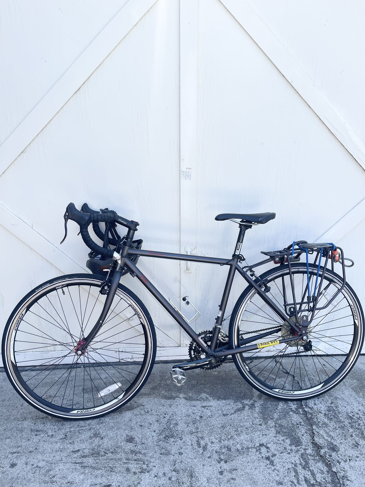 FUJI TOURING BIKE