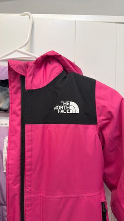 The north face kid snow costume 6 yo
