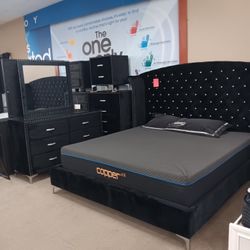 4pc King Bedroom Set 