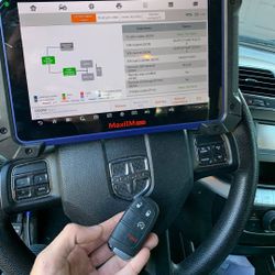 Car Key  Remote Control - Smart Key  Chip Key 