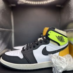 Retro 1 OG High (M-8.5)