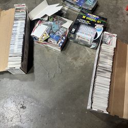 FOOTBALL AND BASEBALL CARDS