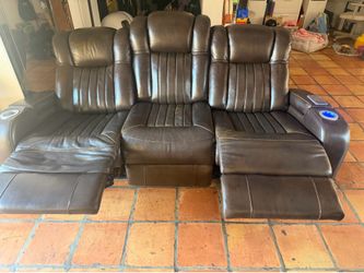 ✨ 2-Piece Reclining Sofa Set for Sale