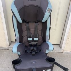 BABY TREND HYBRID BOOSTER SEAT 