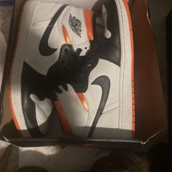 Jordan 1s Retro