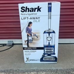 Shark Navigator Lift-away Dhx