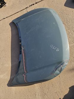 Nissan pathfinder hood Oem