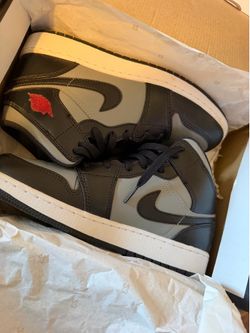 Air Jordan 1 Mid