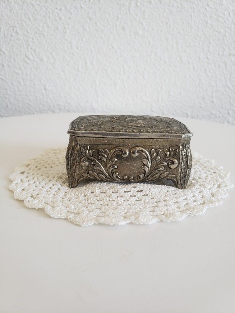 Antique Small Silver Plated Trinket Box Made In Japan Genre Scene Repousse.