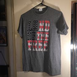 Land of the free T Size small hundred percent cotton