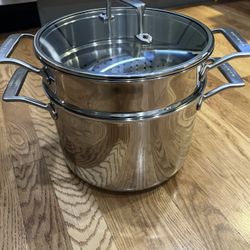 KitchenAid Stock Pot - 8 QT Like New