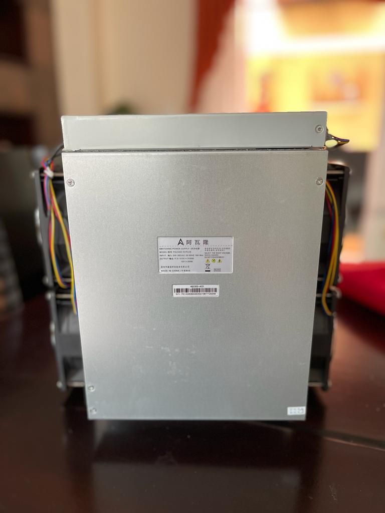 Bitcoin Miner Canaan Avalon Miner 1246 N 83T