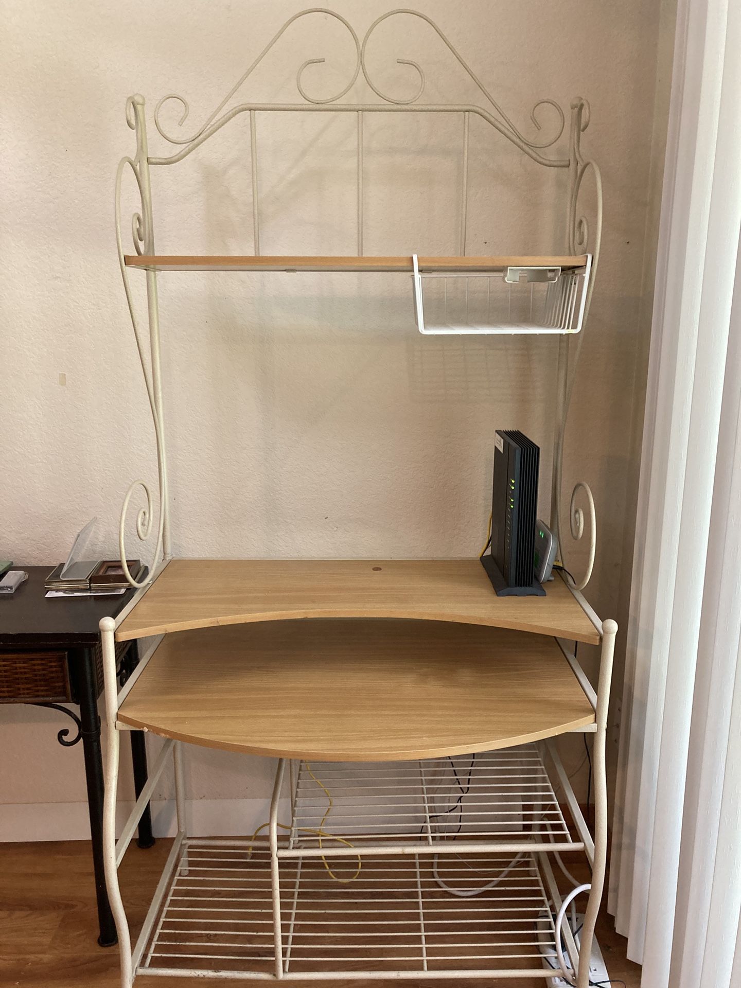 Computer Workstation