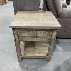 End Table With 1 Drawer 