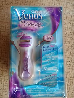New Venus shaver and 5 blades