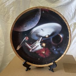 USS Enterprise Star Trek The Voyages Hamilton Collection