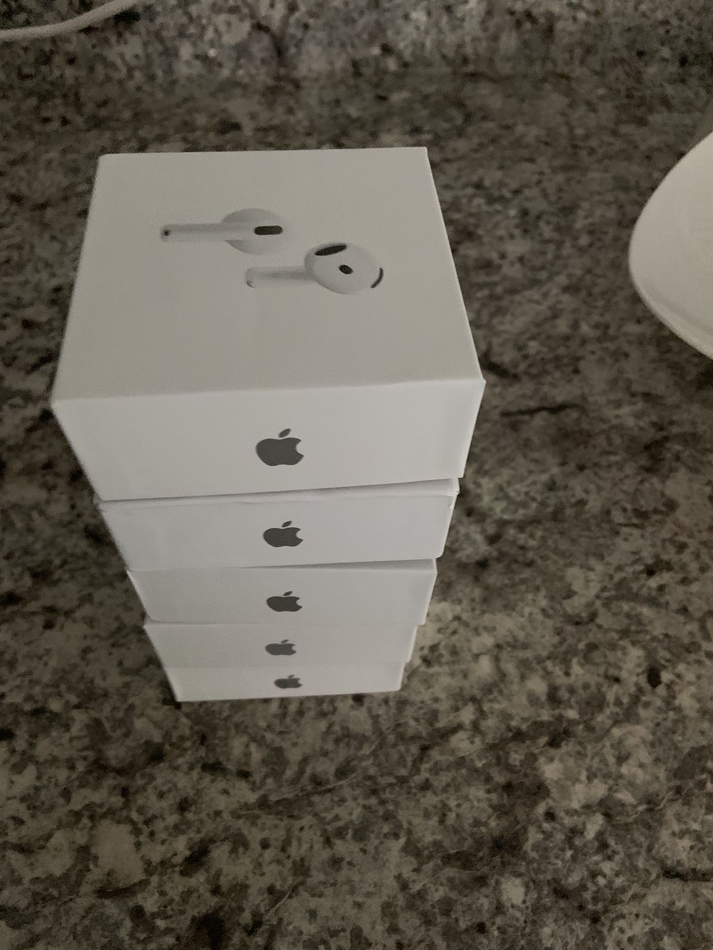 AirPods Gen 4 ANC