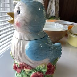 Adorable Vintage Blue Bird Cookie Jar